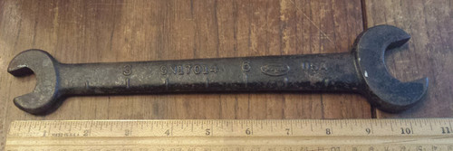 Antique ford 9n17014 - antique,