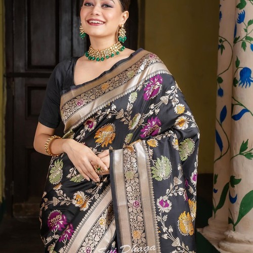 Bollywood prachi desai - prachi, saree