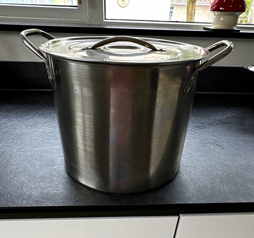 Stainless steel stockpot with - steel,