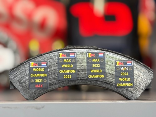 Max verstappen memorabilia - verstappen, f1