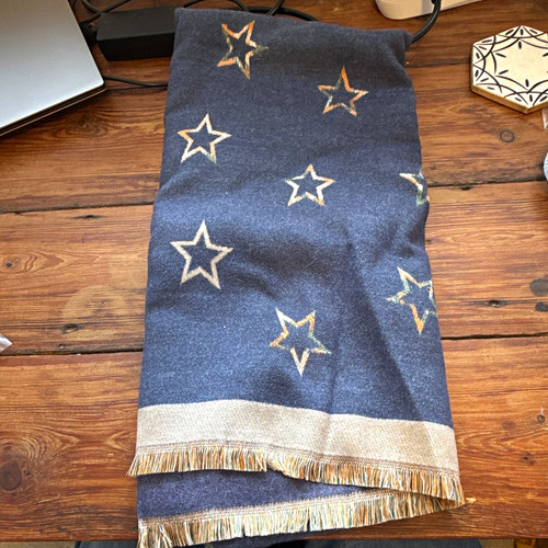 Fat face wool woven star - face,