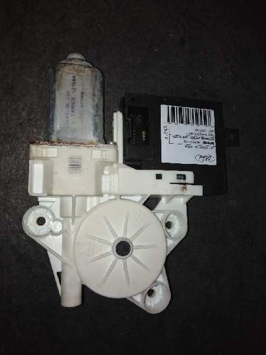 981537102 rear right window - 981537102,