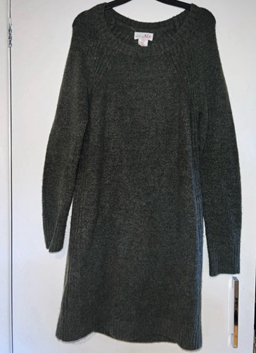 Shrinking violet grey - violet,