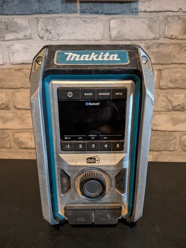 Makita dmr115 job - makita, radio