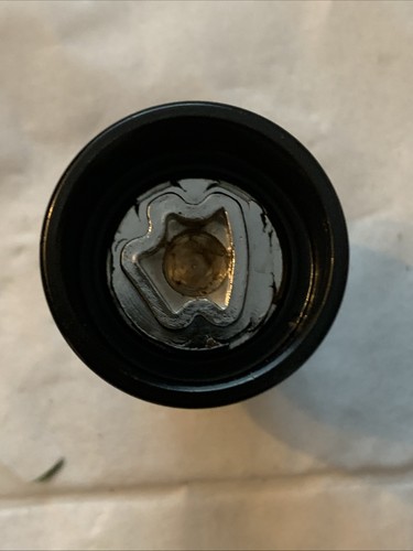 Mercedes locking wheel nut - mercedes,