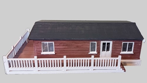 Scale dolls house - house,