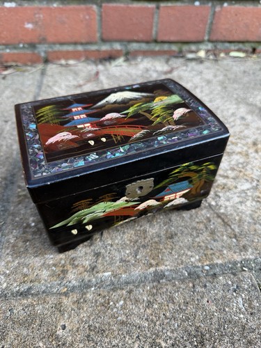 Vintage japanese black lacquer - vintage,