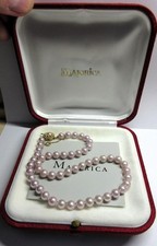 Vintage GENUINE MAJORICA PEARL NECKLACE - 16 inches long - Boxed with Papers!