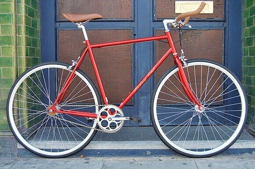 New cherry red vintage - red,