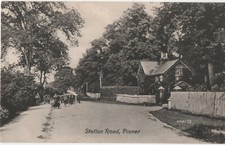 Postcard of Station Road, Pinner 1910 