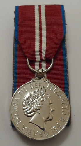 Court mounted official queens - official,