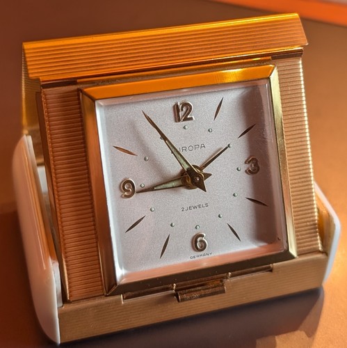 Europa jewels vintage travel - jewels,