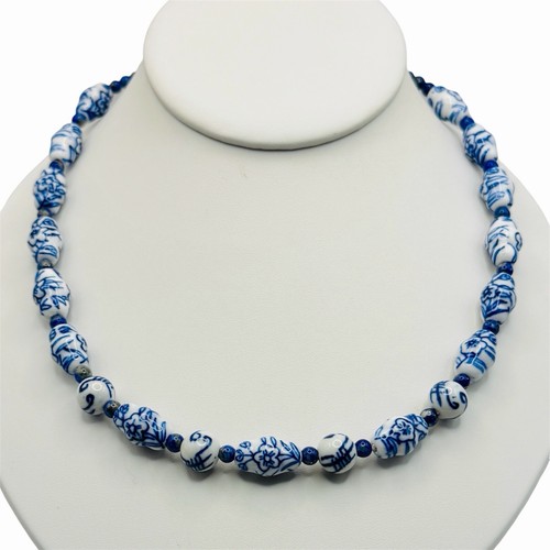 Vintage necklace blue - necklace, blue-white