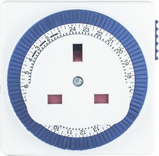 STATUS Timer Switch Square |