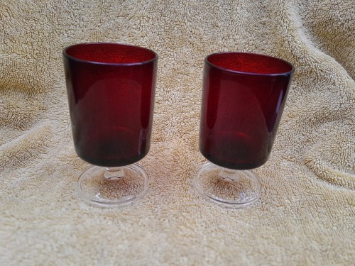 Vintage 1970 luminarc ruby - 2,