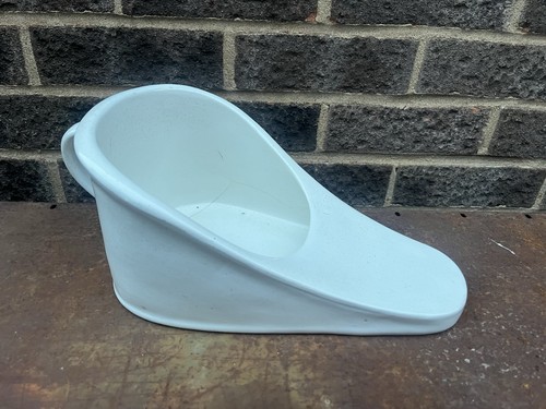 Vintage ctm newcastle ceramic - ctm,