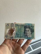 £5 NOTE Polymer AA01 062536