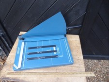 Dahle Paper Trimmer /