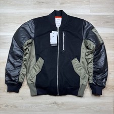 Nike Sportswear Space