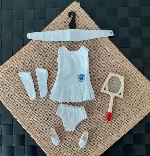 Vintage sindy dolls center - dolls,