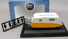 Oxford Diecast Caravan Cream /