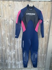 Ladies Wetsuit Size Small