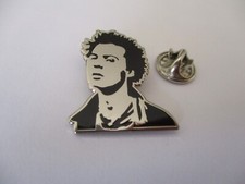 SID VICIOUS PUNK METAL BADGE sex pistols (silver)