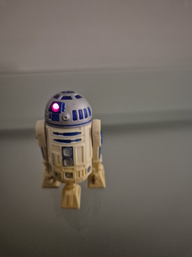 Star wars miniature - r2-d2,