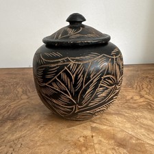 Carved Wooden Coconut Bowl Jar Black Tan Lidded Handmade Floral Wooden 18x15cm