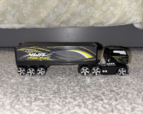 Hot wheels racing - hot,