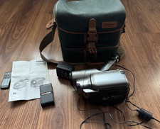 Sanyo Camcorder VM-EX580, Including Spare battery, Carry case & Remote