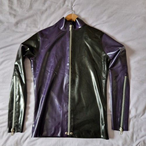 Large long sleeve top - , latex