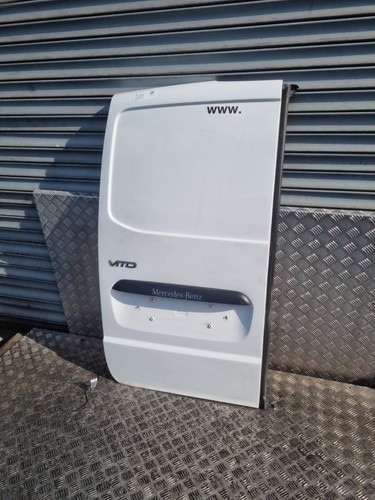 Mercedes vito w447 rear - mercedes,