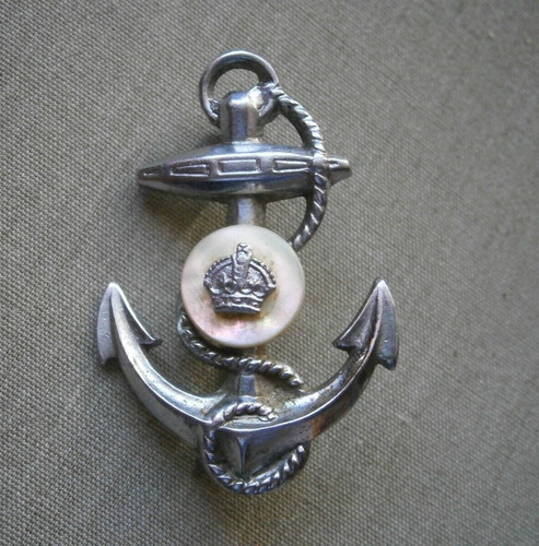 Royal navy foul anchor crown - royal,