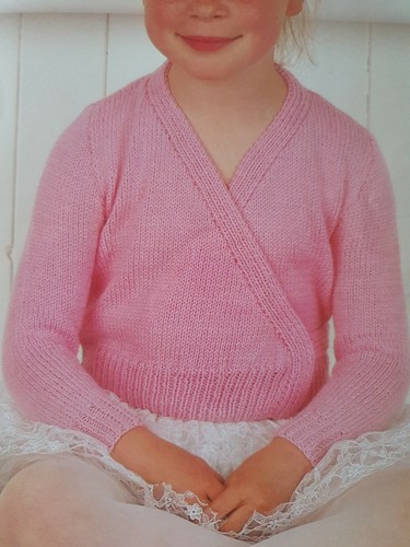 Childrens babies knitting - dk,