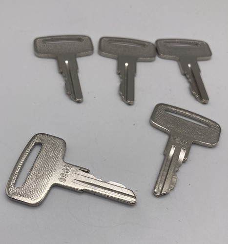 Keys for jlg - jlg, upright