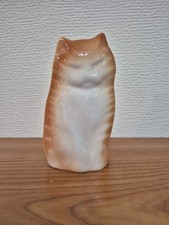 Jim Cooper Pottery Flat Cat