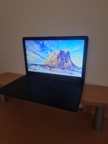 Laptop black - 15.6",