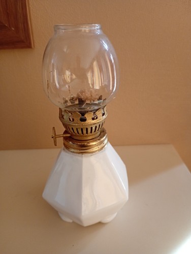 Vtg inch white milk - white, glass