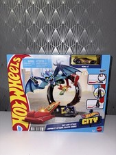 Hot Wheels City Bat Loop