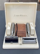 Vintage Art Deco Style Streamline Ever-Ready Safety Razor Set.