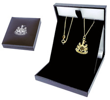 NEWCASTLE UNITED FC 18ct GOLD PLATED ON SILVER CREST PENDANT & CHAIN NECKLACE