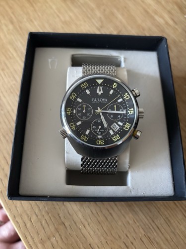 Bulova accutron high - accutron, ii