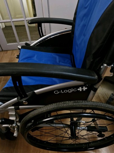 Self propelled wheel chair - self,