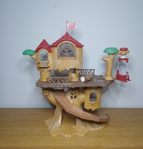 Sylvanian families adventure - families,