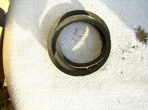 Triumph 2000 fan belt - triumph,