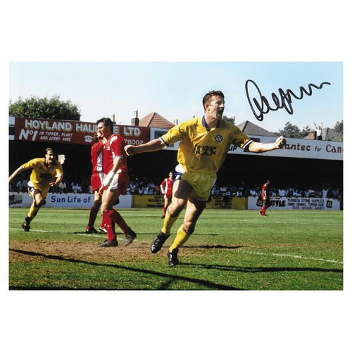 Lee chapman signed - lee,