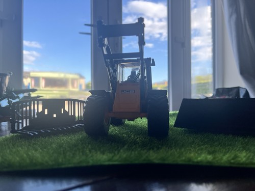 Britains jcb 491s - jcb,