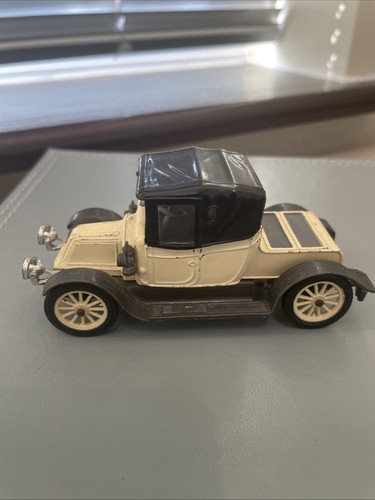 Corgi classics 1910 renault - classics,