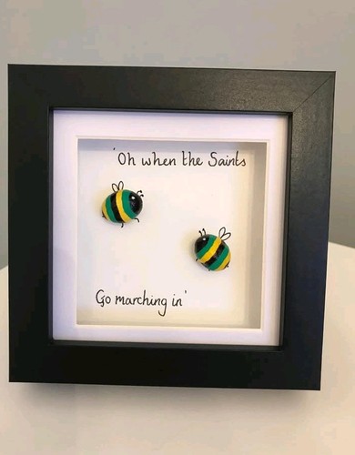 Northampton saints rugby bee - saints,